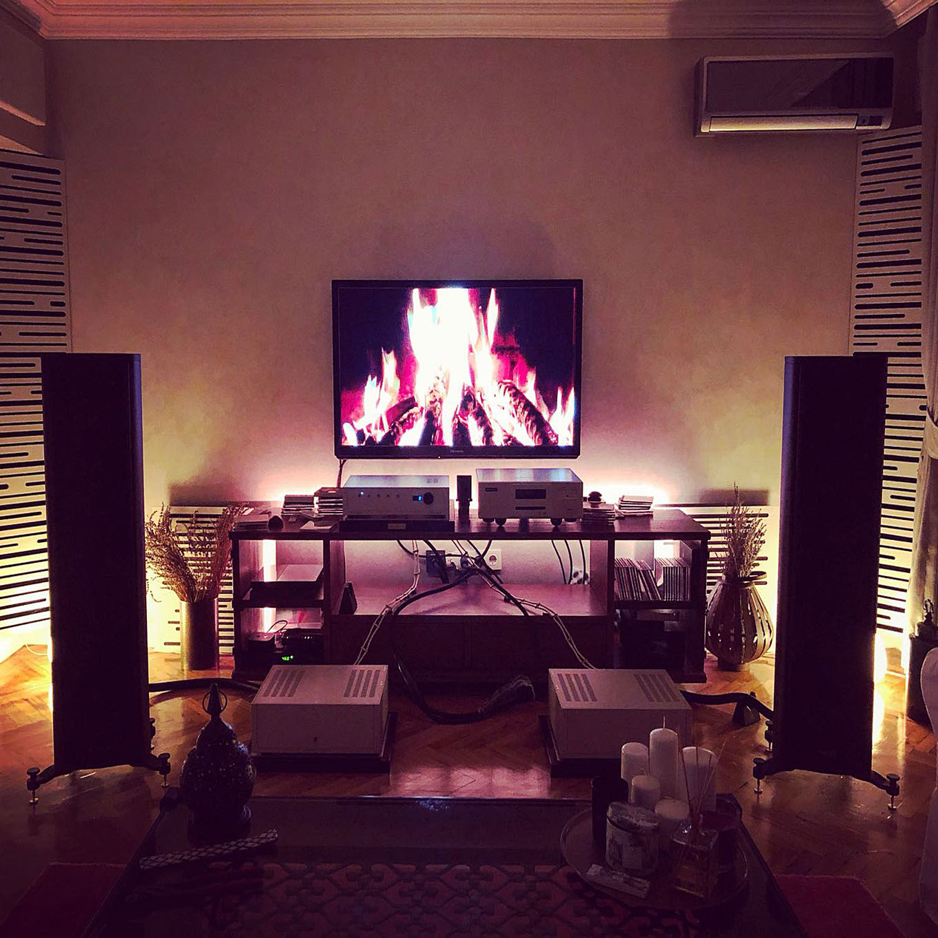 _0003_hifi (2).jpg