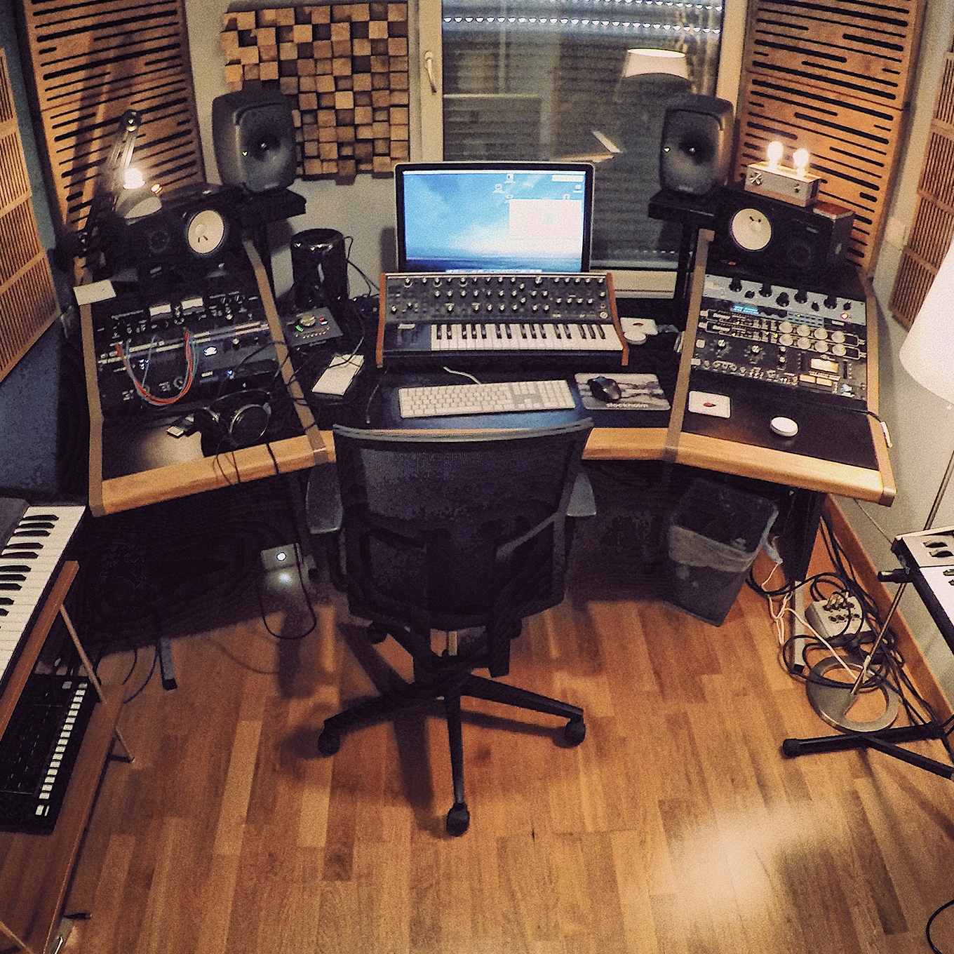 ANALOGTUNE