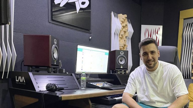 Ekolam Desk – by Lava Akustik