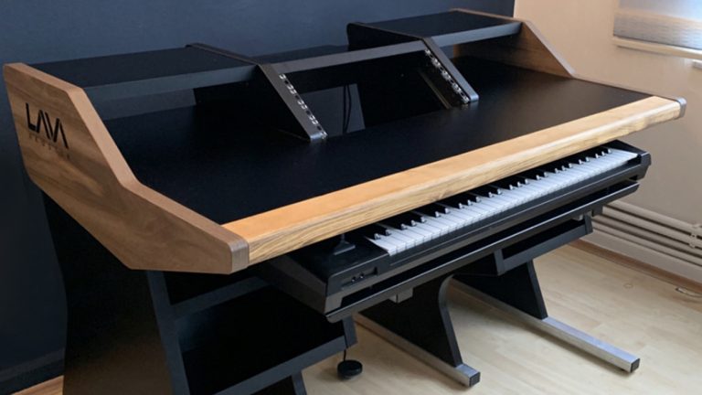 NEVZAT DOĞANSOY (NEV)